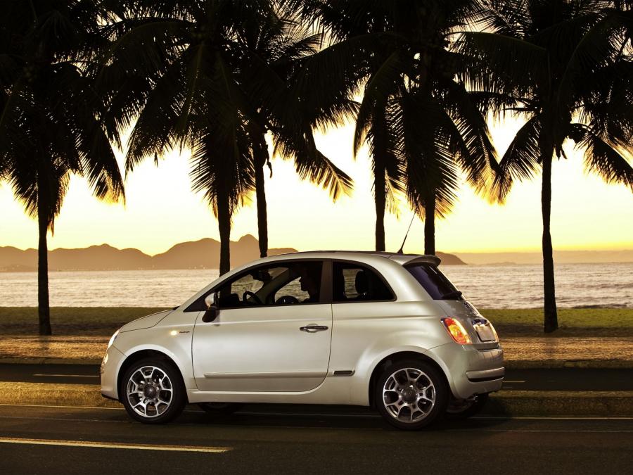  Fiat 500 2007 года  (фото 3 из 156)